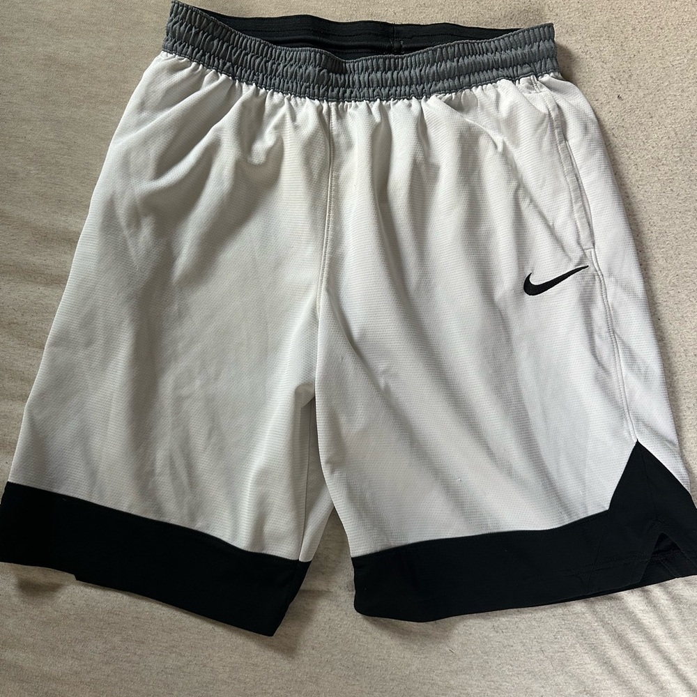 Nike White and Black Athletic Basketball Shorts Lightweight